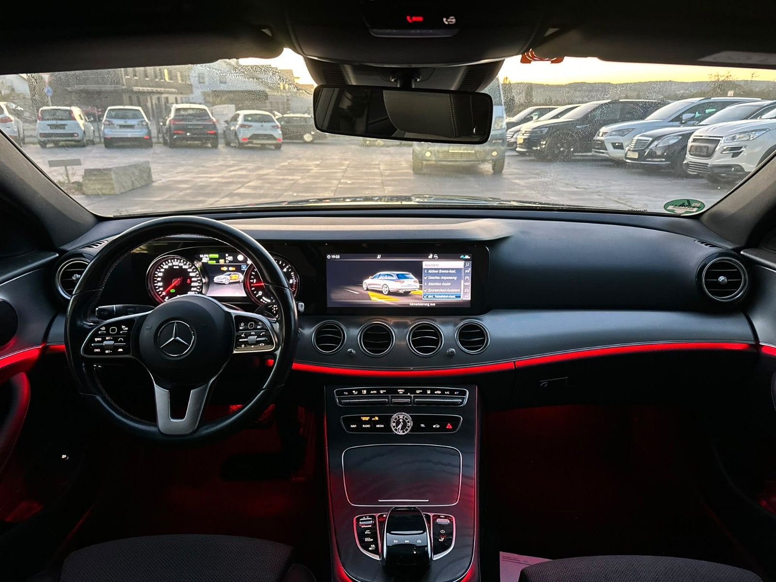Mercedes-Benz E 300 – Bild 9