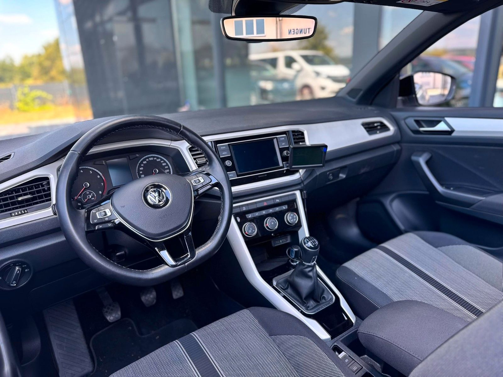 Volkswagen T-Roc – Bild 9