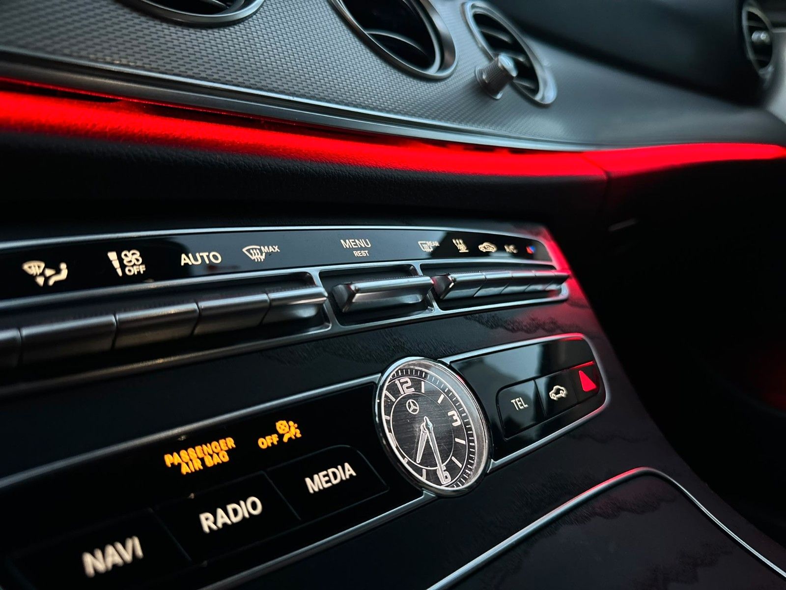 Mercedes-Benz E 300 – Bild 10