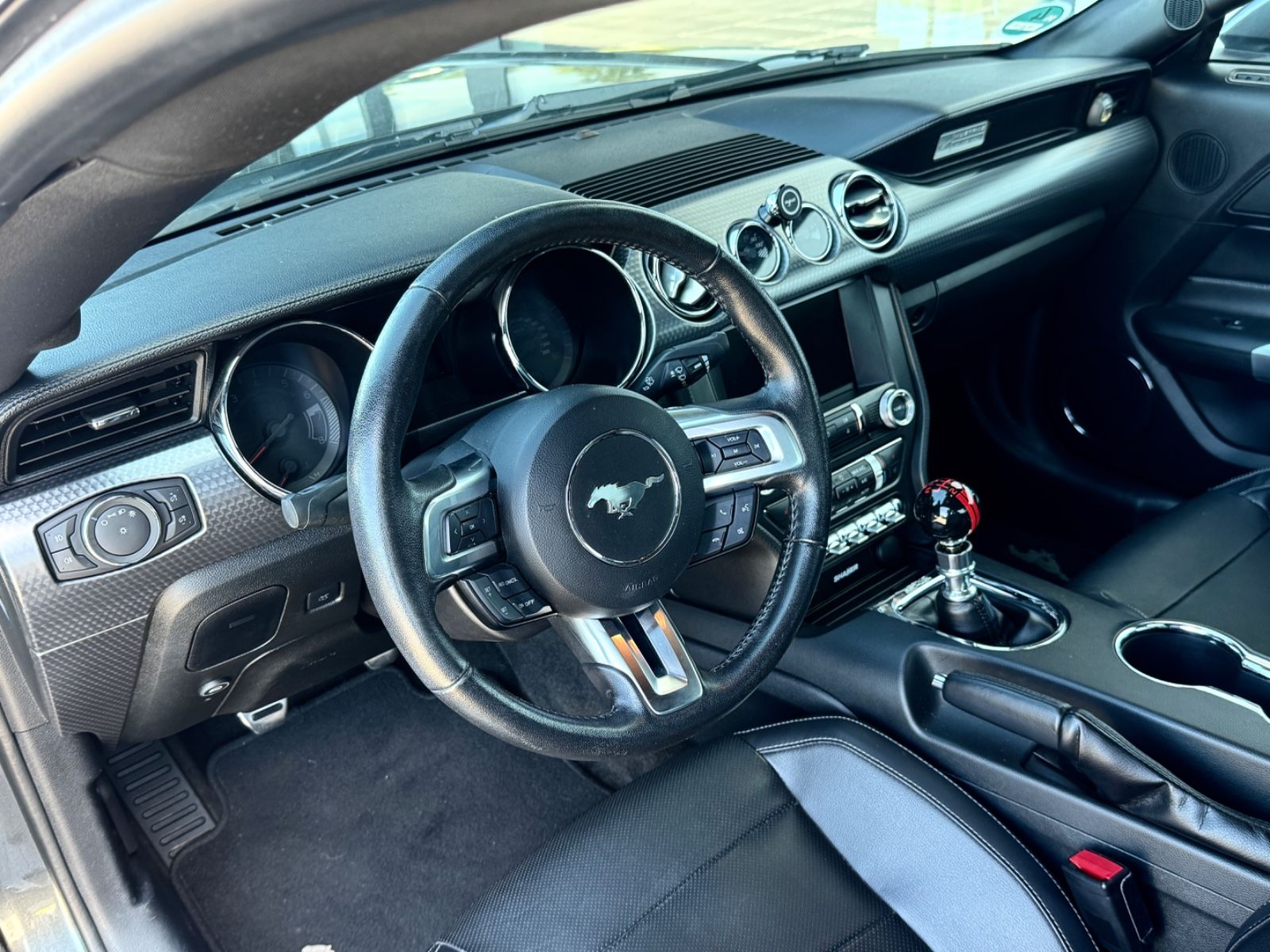 Ford Mustang – Bild 16