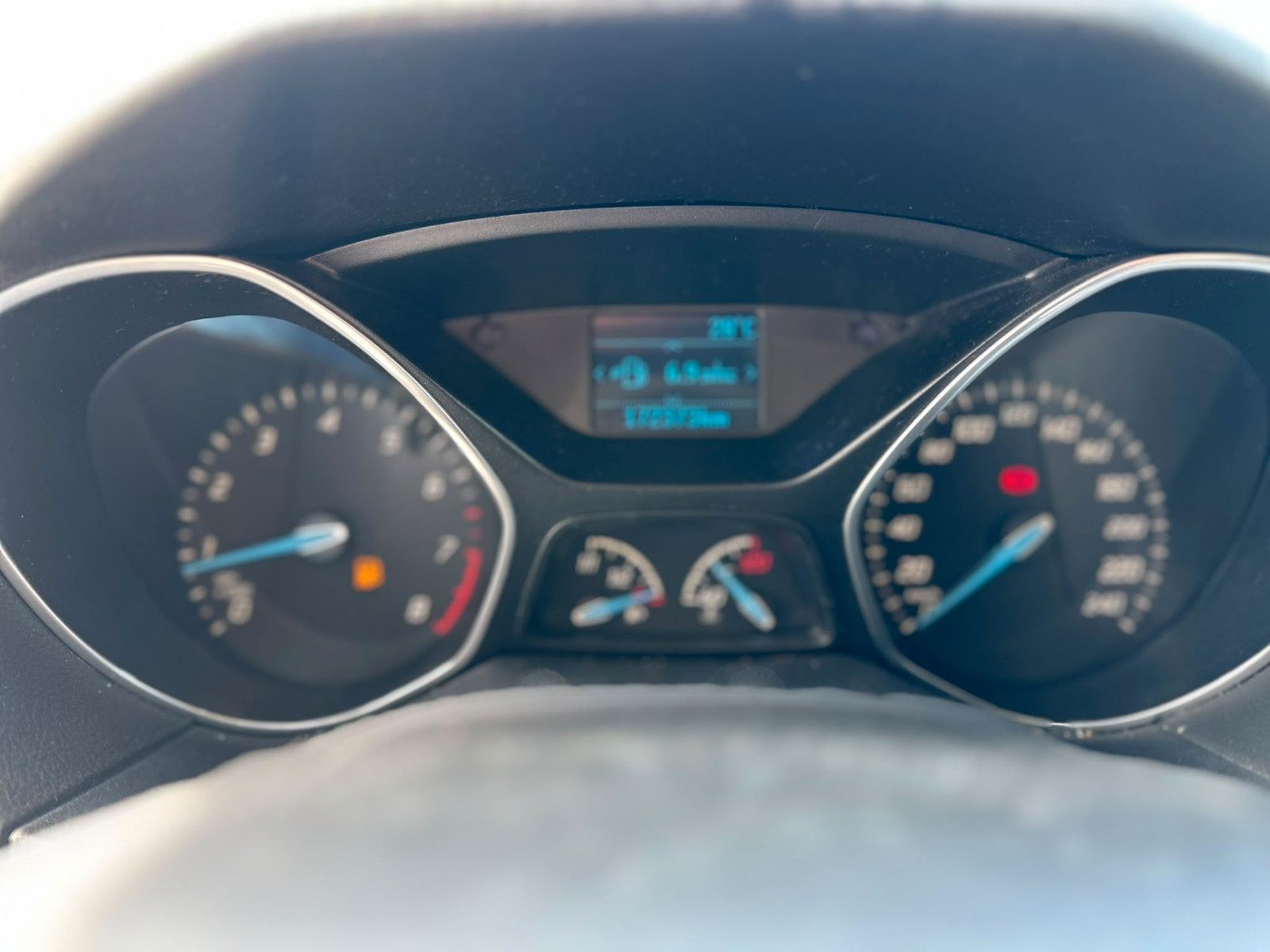 Ford Focus – Bild 14