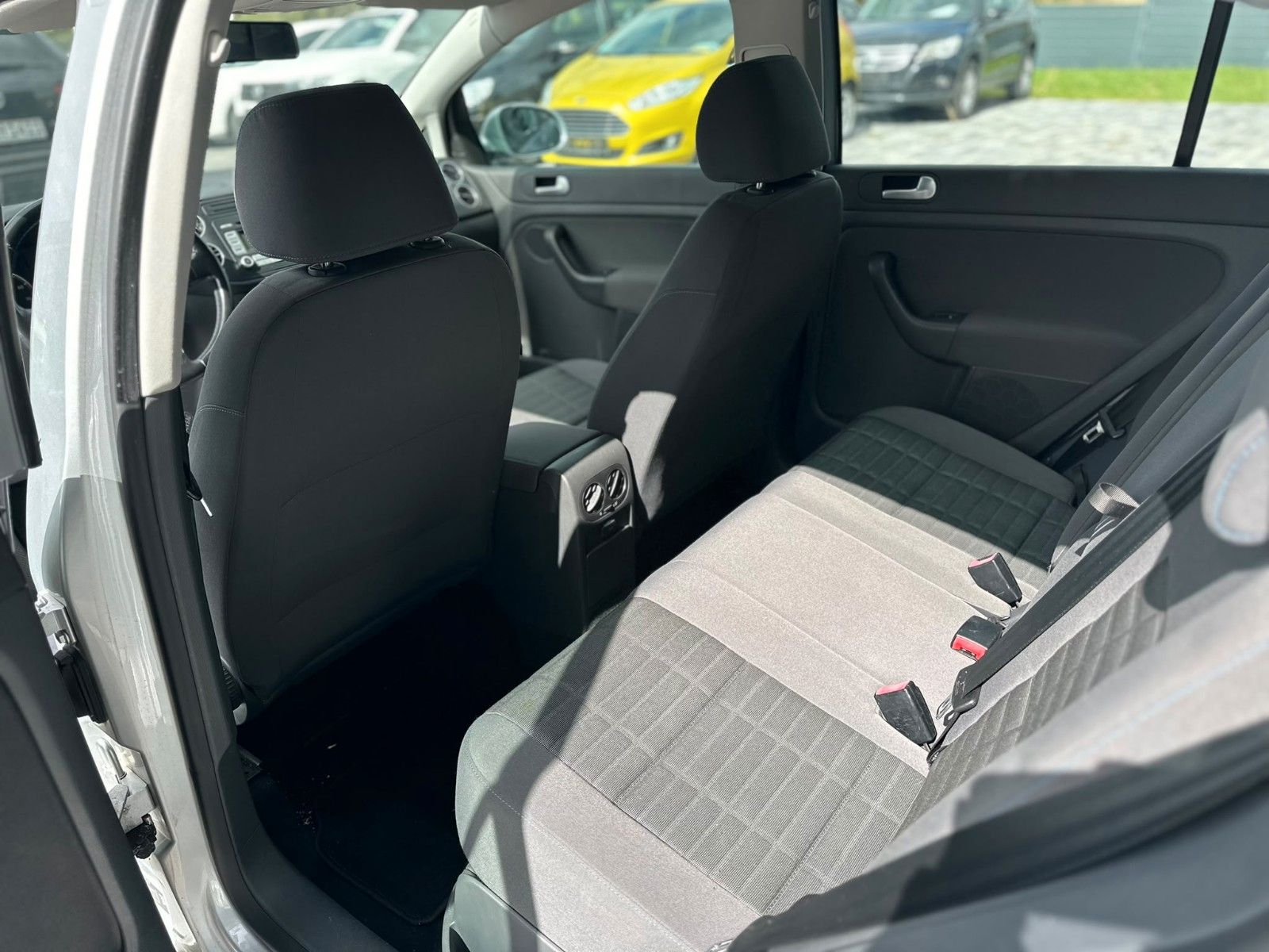 Volkswagen Golf – Bild 14