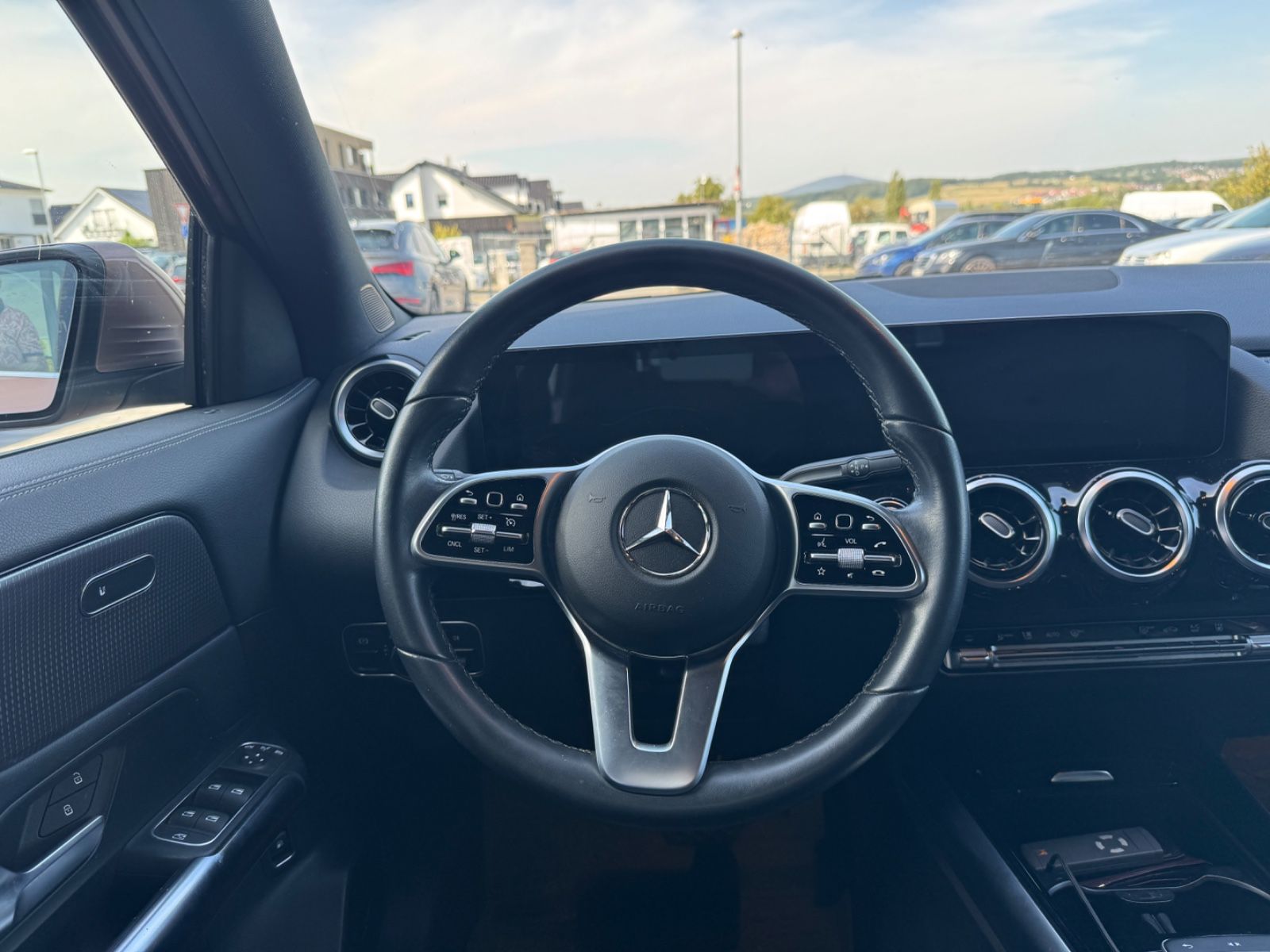 Mercedes-Benz GLA 250 – Bild 10