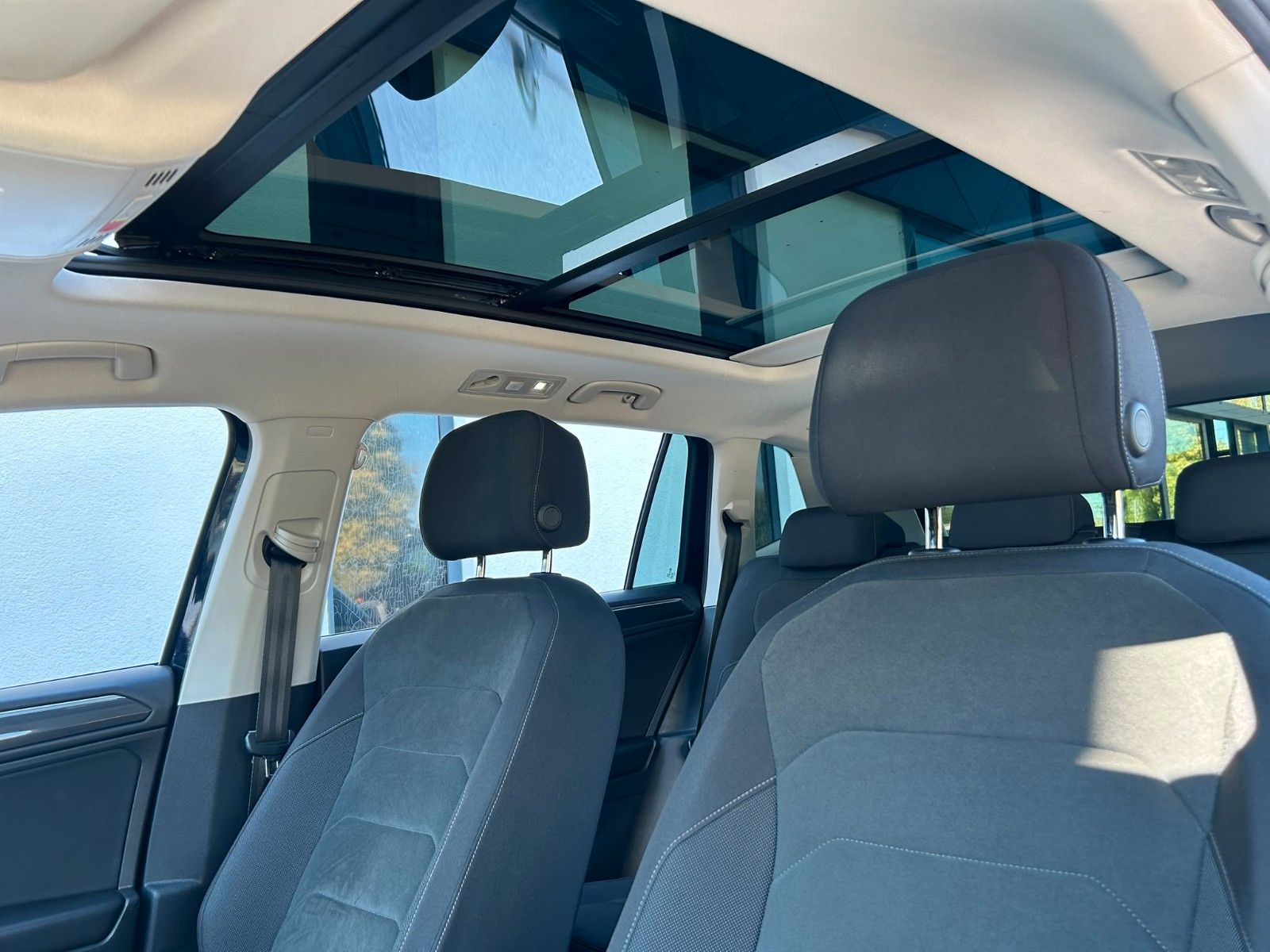 Volkswagen Tiguan Allspace – Bild 19