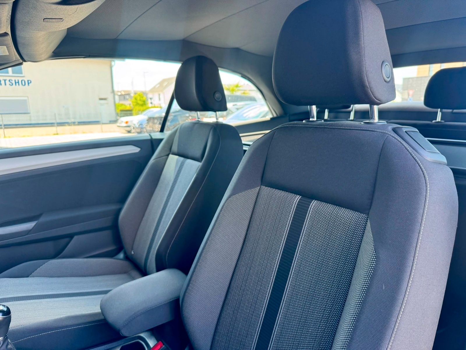 Volkswagen T-Roc – Bild 13