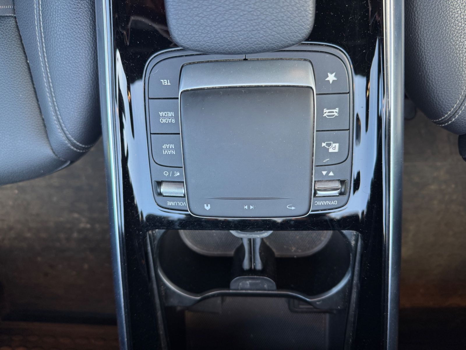 Mercedes-Benz GLA 250 – Bild 18