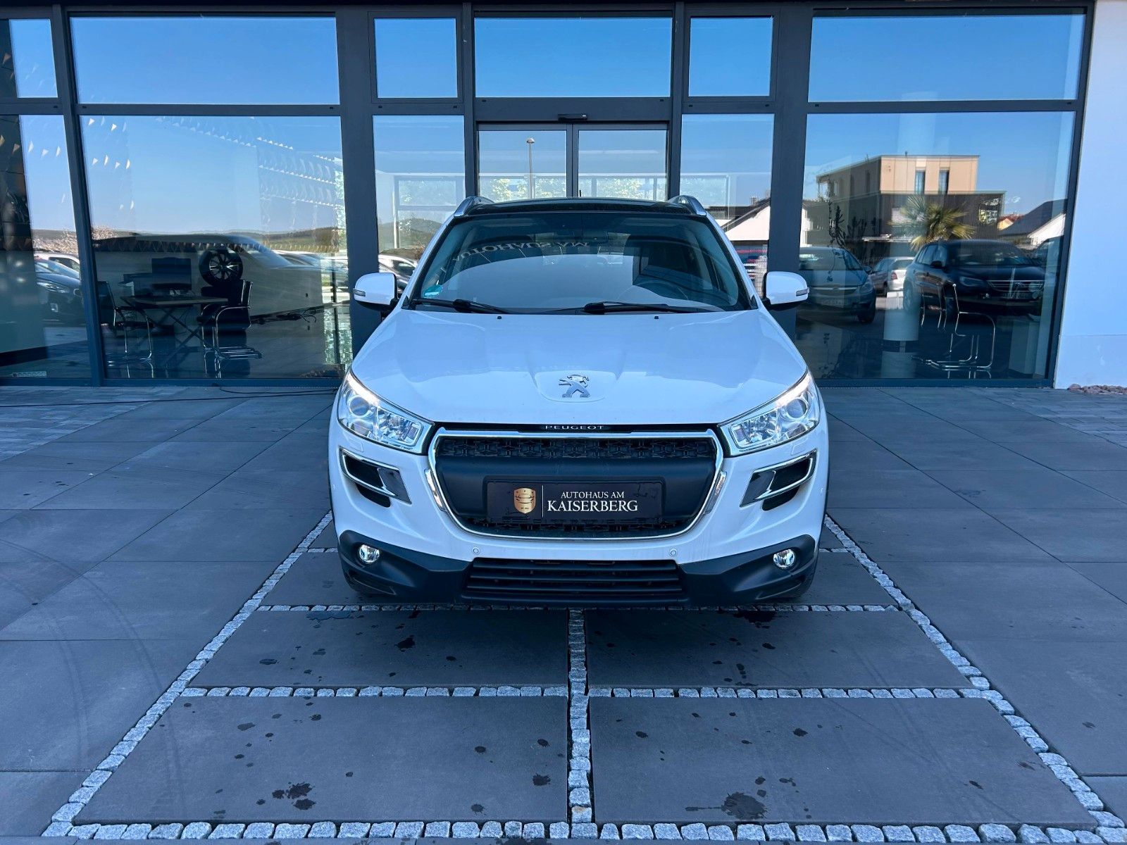 Peugeot 4008 – Bild 8