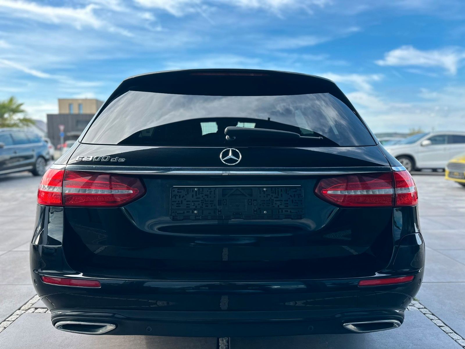 Mercedes-Benz E 300 – Bild 5