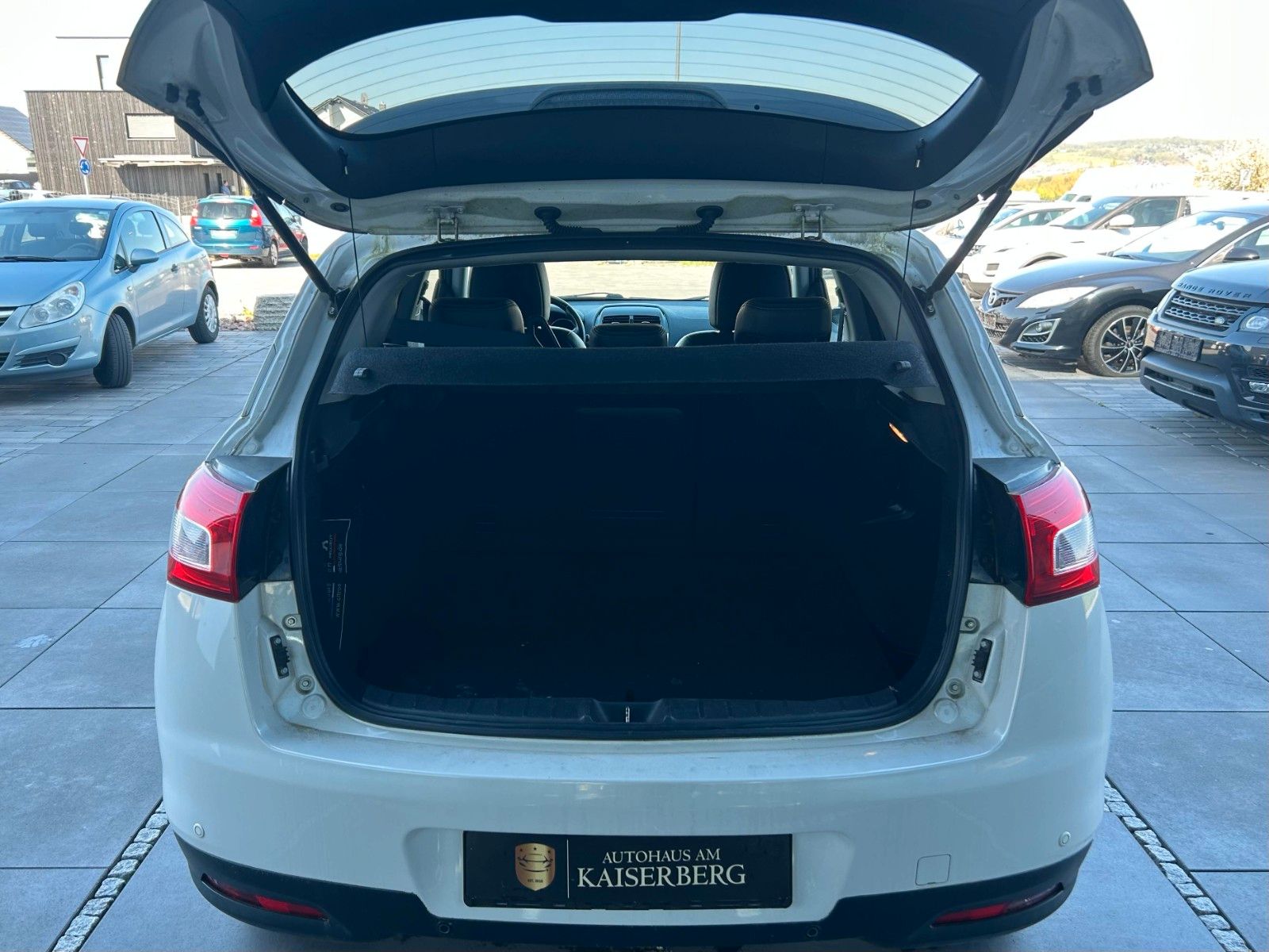Peugeot 4008 – Bild 9